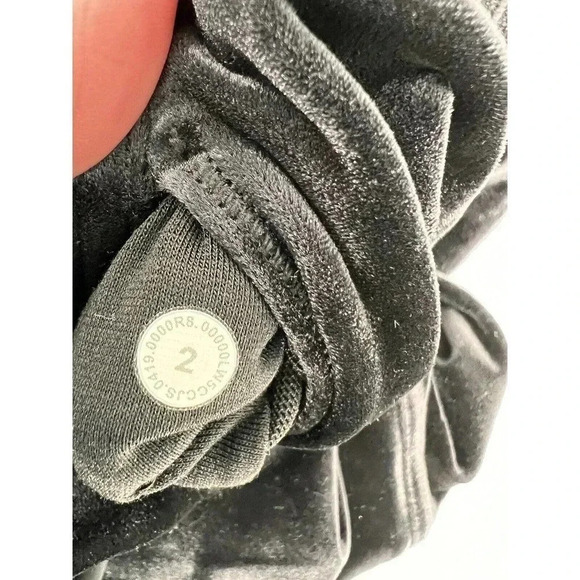 LULULEMON Wunder Lounge HR Tight 28” VELVET Leggings-Black-SIZE 2 Small EUC - Picture 6 of 6